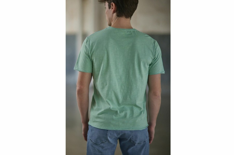 T-Shirts & Polo Shirts | Freeman T Porter Leandro Kansas Slim Fit T-Shirt Man, Subtle Green