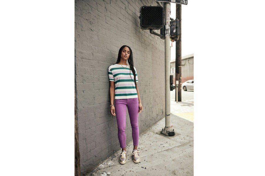 Colored Pants | Freeman T Porter Alexa Cropped New Magic Color Colored Pants Woman, Dewberry