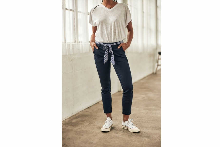 Colored Pants | Freeman T Porter Claudia Felicita Chino Pants Woman, Total Eclipse