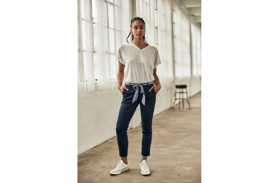 Colored Pants | Freeman T Porter Claudia Felicita Chino Pants Woman, Total Eclipse