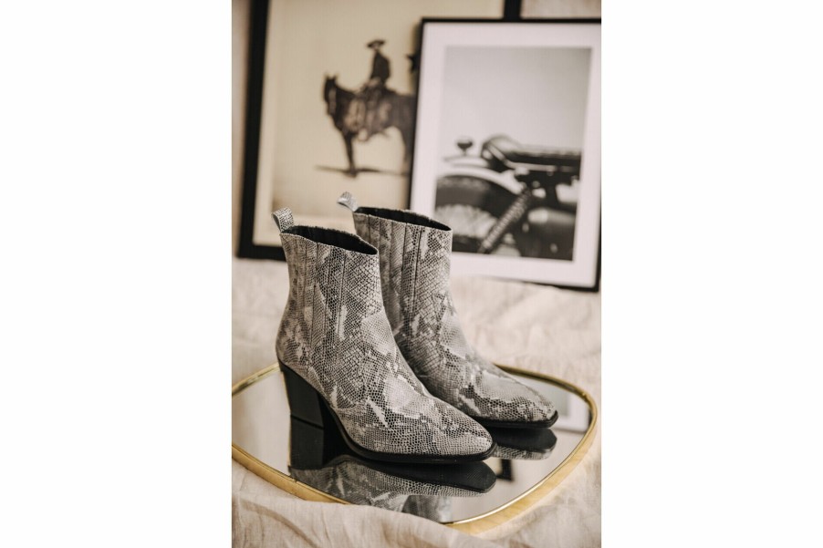 Shoes | Freeman T Porter Teresa Phyton Boots Woman, Grey