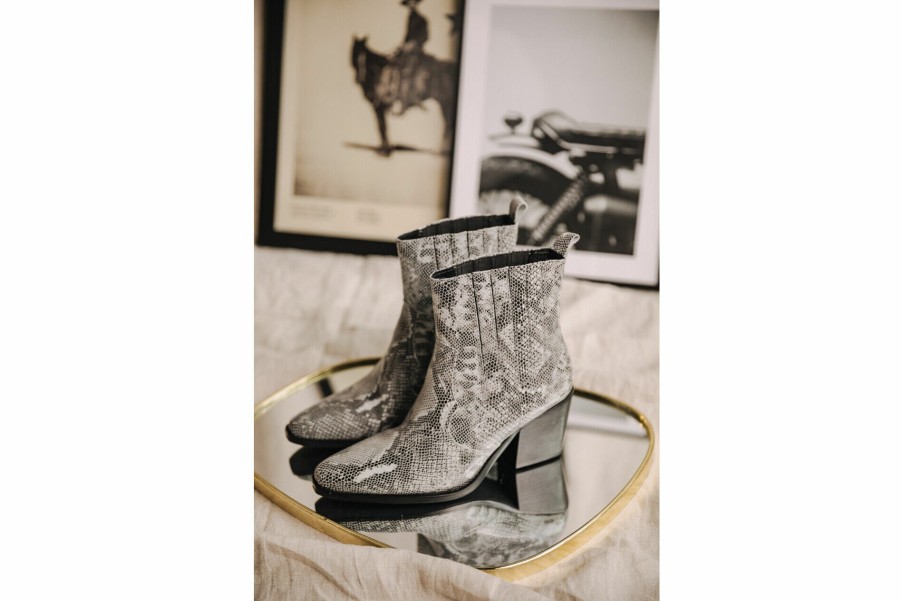 Shoes | Freeman T Porter Teresa Phyton Boots Woman, Grey